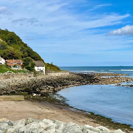 Normanby Bay Holiday home