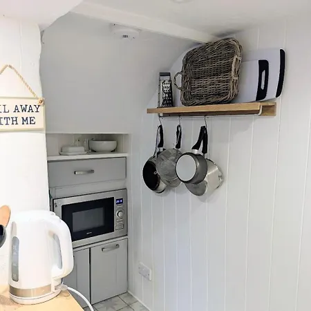 Normanby Bay Holiday home *